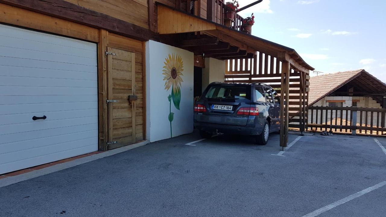Gnezdo Vid-Ik Catez ob Savi Exterior foto