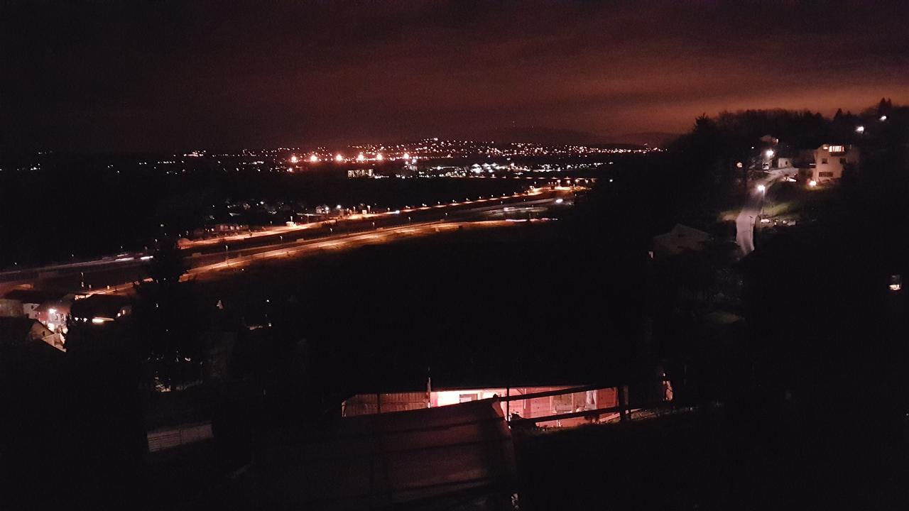 Gnezdo Vid-Ik Catez ob Savi Exterior foto
